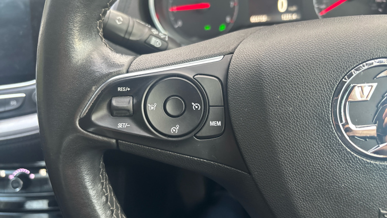 Vauxhall Grandland X 1.2 Turbo Sport Nav 5dr Petrol Hatchback